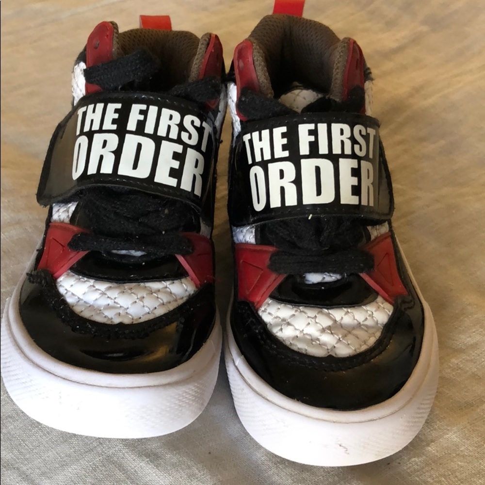 STAR WARS high tops
